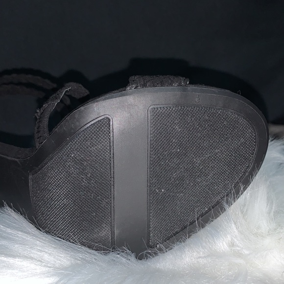 Lauren Conrad heel Sandals with zipper size 6 1/2 - Picture 8 of 10